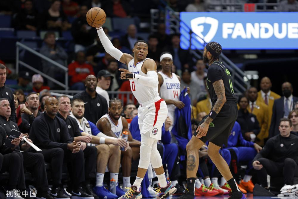 吸引着全球 吸引着全球