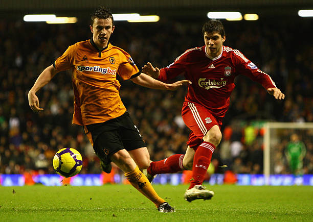 着深厚的足 着深厚的足