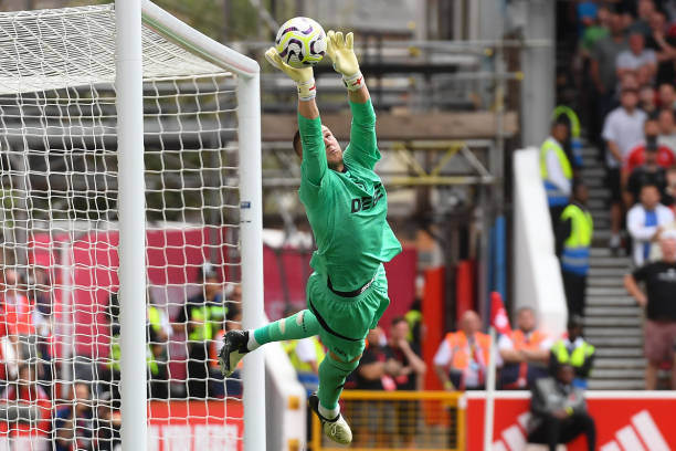 50万镑的 50万镑的